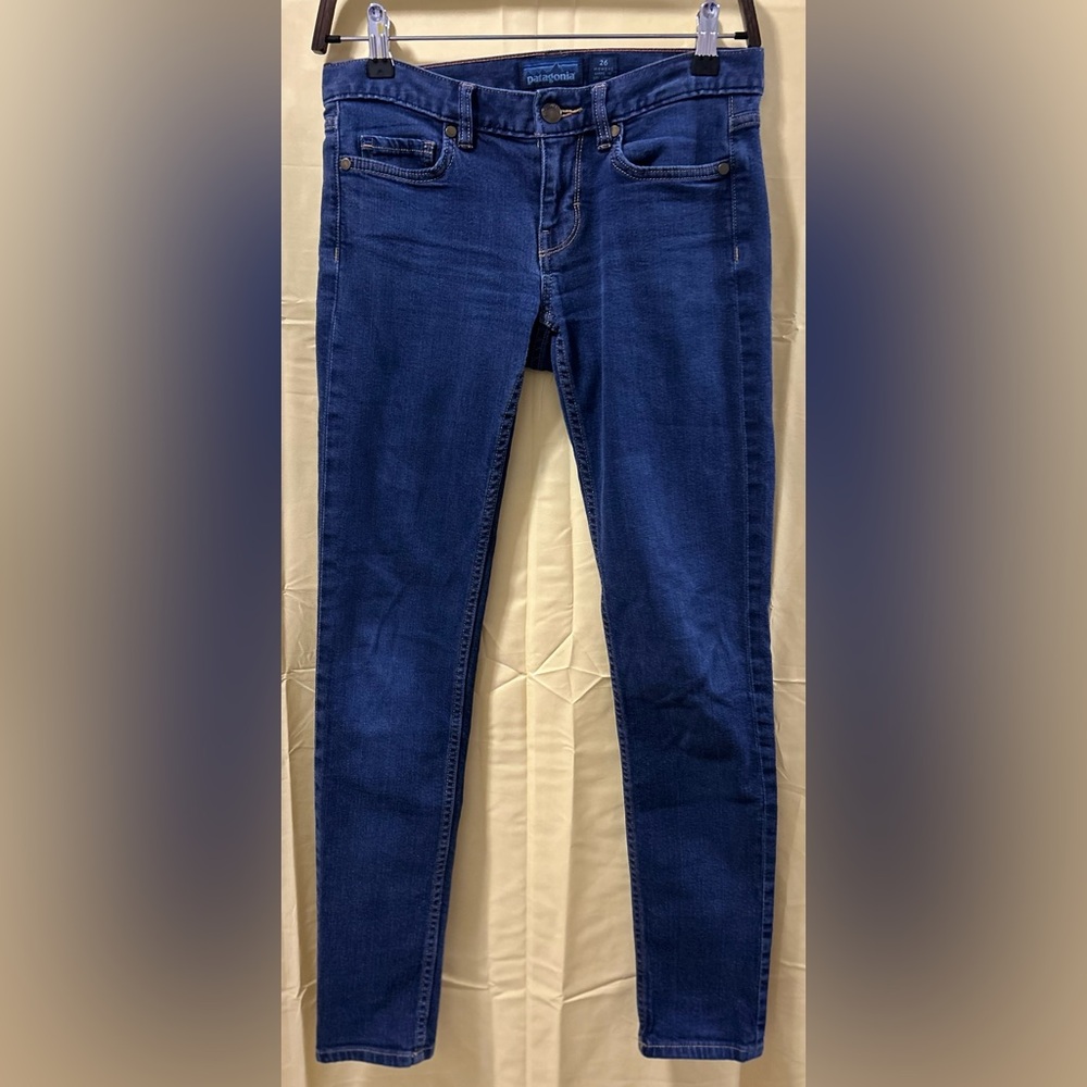 Patagonia Deep Blue Women's Skinny Jeans, Size 26
